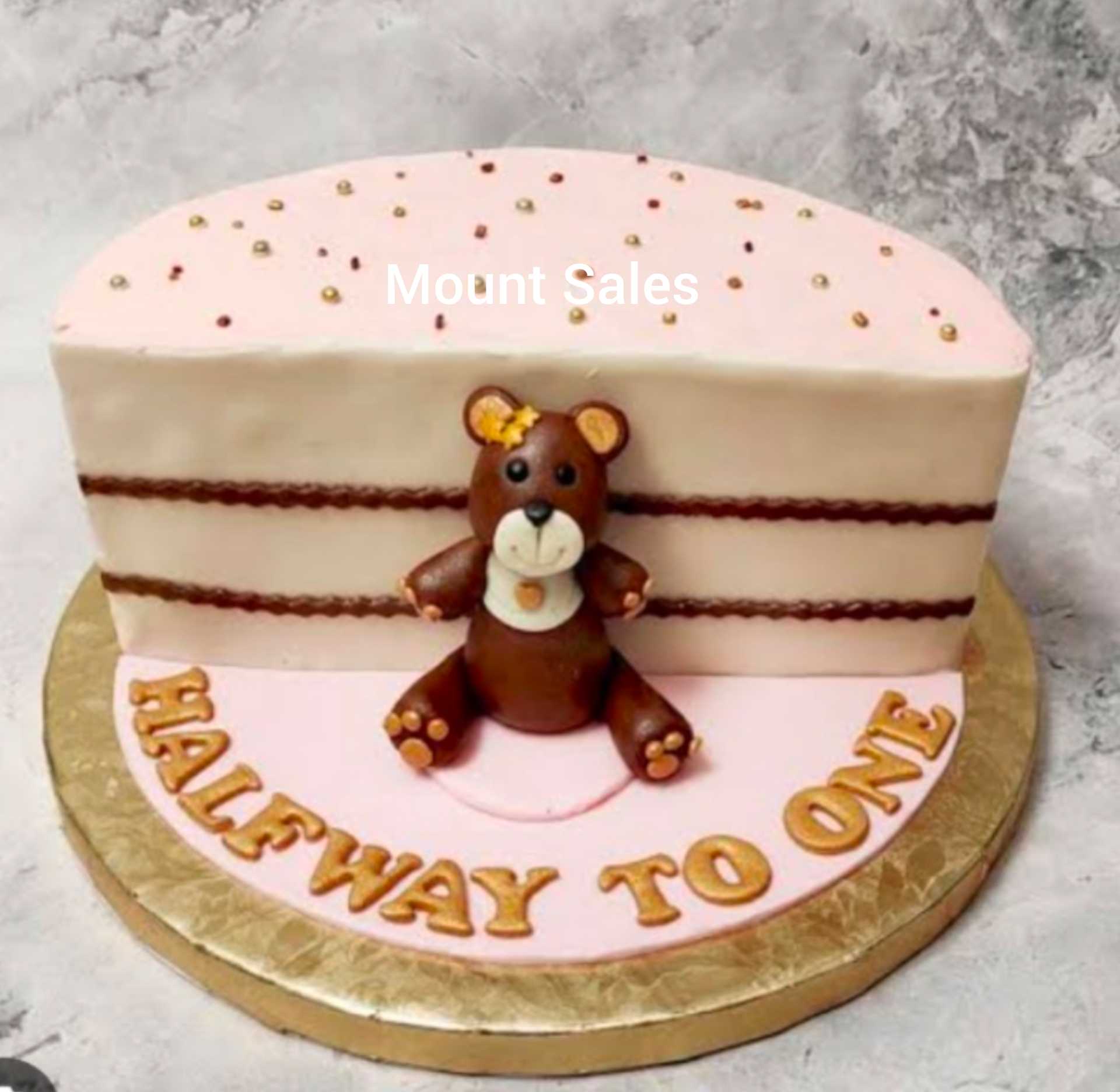 Premium RED N White Velvet Cake